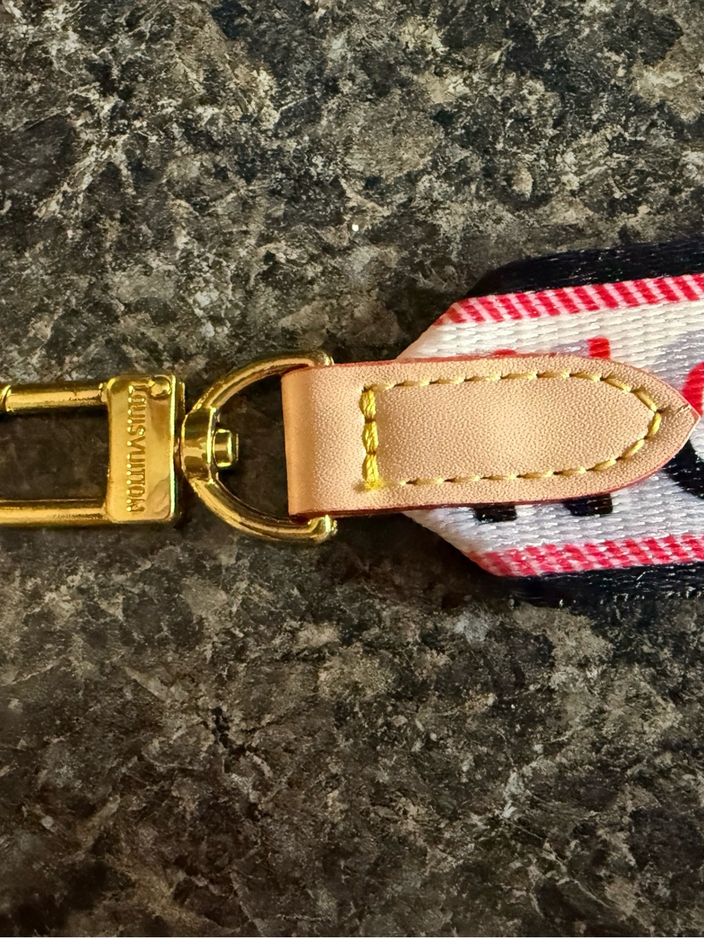 Designer-Inspired Fashion Adjustable Bag Strap, Plaid Print - Picture 3 of 6